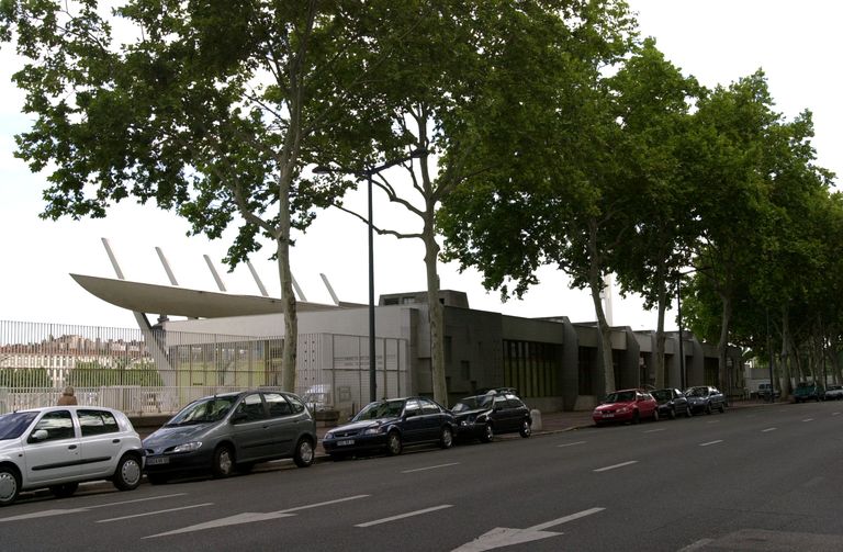 Piscine du Rhône, Centre nautique actuellement centre nautique Tony-Bertrand