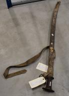 Ensemble d'un sabre et son fourreau