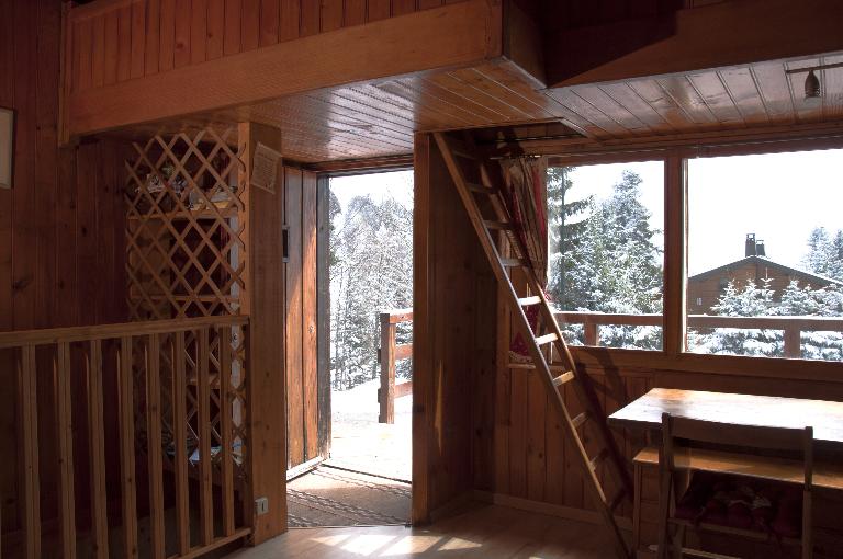 Ensemble de 5 maisons (chalets), dits chalets greniers