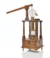 Instrument de démonstration en mécanique des fluides, pompe aspirante manuelle