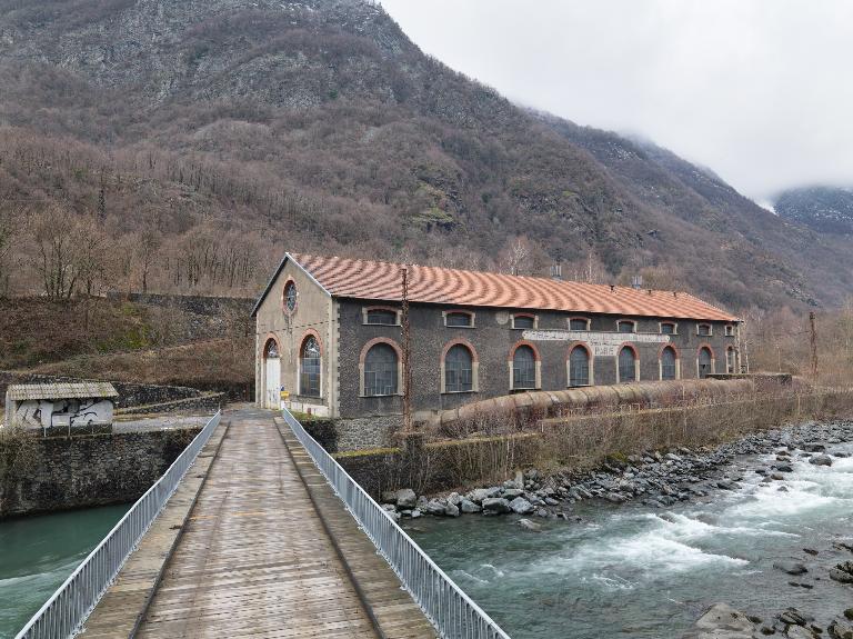 centrale et barrage des Roberts, basse vallée de la Romanche