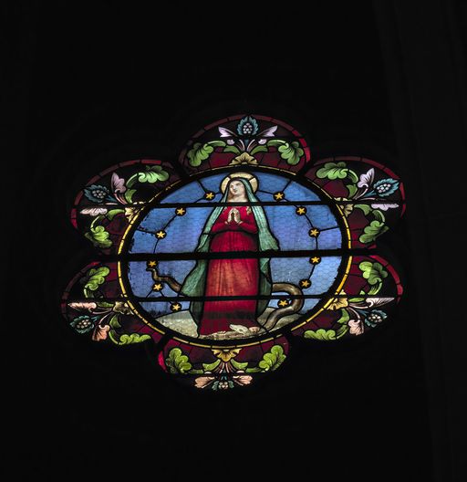 Verrière (baie 101) : La Vierge de l'Immaculée Conception