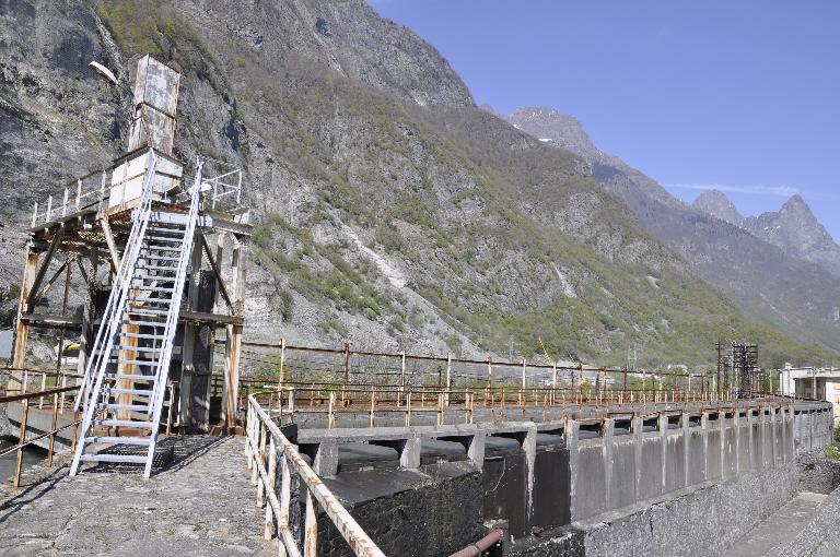 centrale et barrage des Roberts, basse vallée de la Romanche