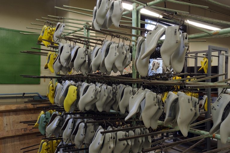 Usine de chaussures dite Chaussures Charles Jourdan France