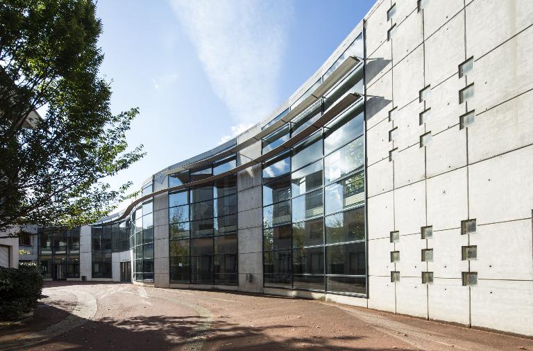 Lycée d'enseignement général et technologique Robert-Doisneau