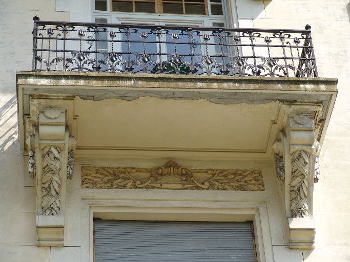 Hôtel de voyageurs, Hôtel Excelsior, actuellement immeuble, dit Résidence Beauregard