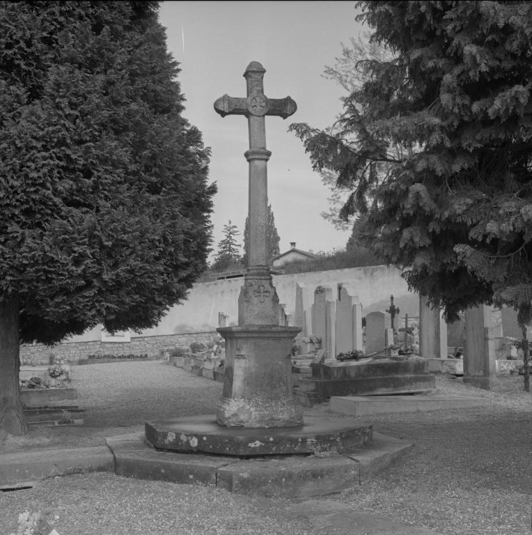 Croix de Cimetière