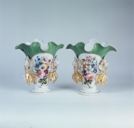 Paire de vases d'autel