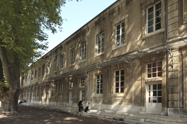 Bâtiment B. Façade sur cour intérieure sud, 19e siècle.