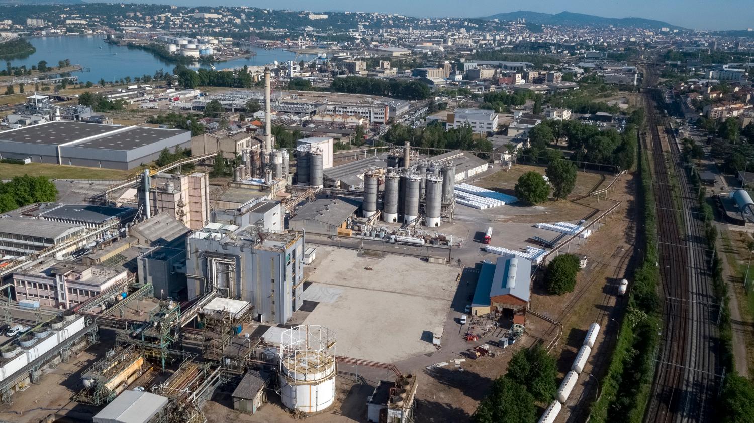 Vue générale de la vallée de la chimie 