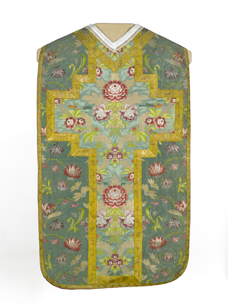 ornement vert : chasuble, manipule, étole