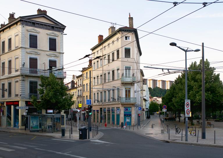 Ensemble à cour commune, dit "Maisons Cointeraux"