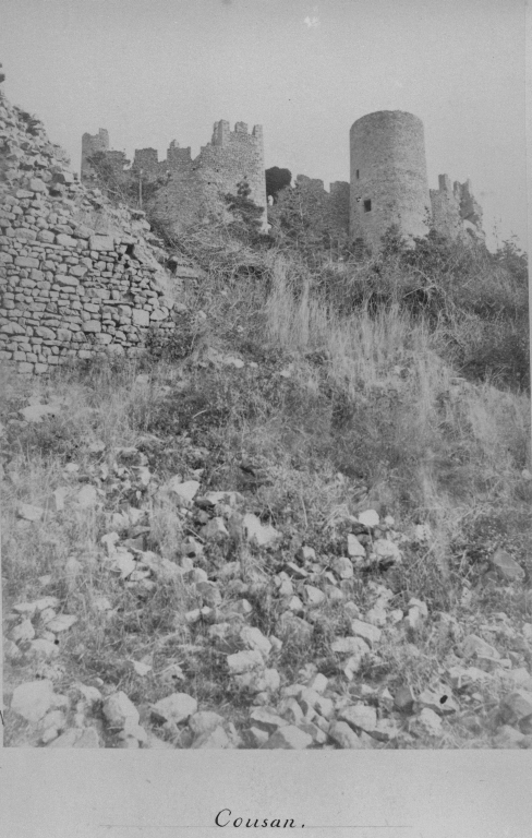 Château fort de Couzan