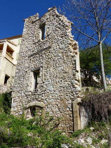 Les maisons de Barret-de-Lioure