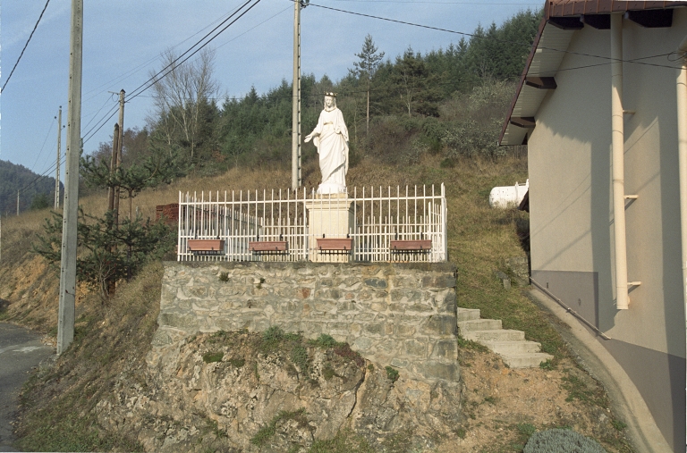 Les statues de la Vierge, dites Madones, du canton de Boën et de la commune de Sail-sous-Couzan