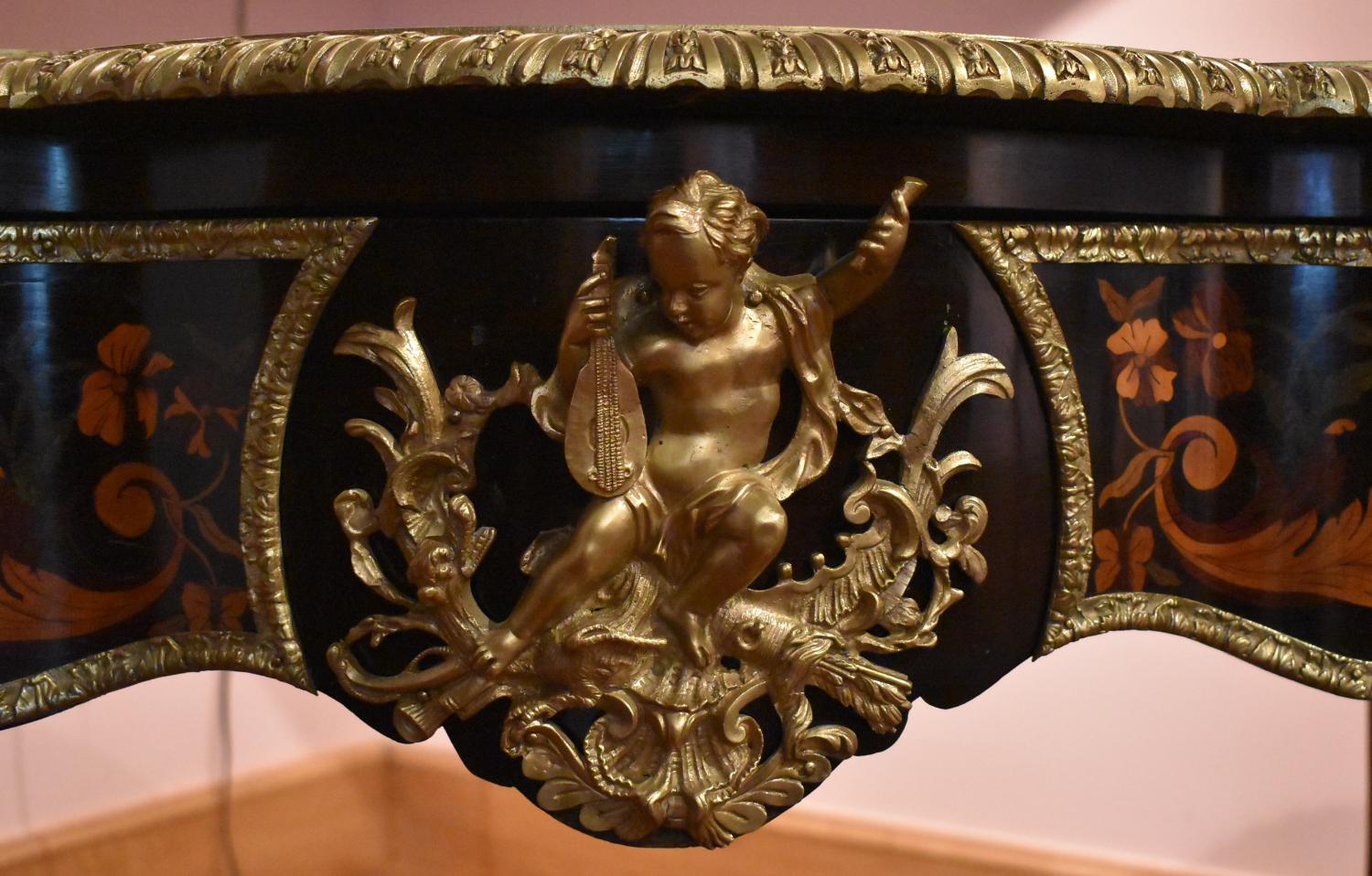 Table de milieu