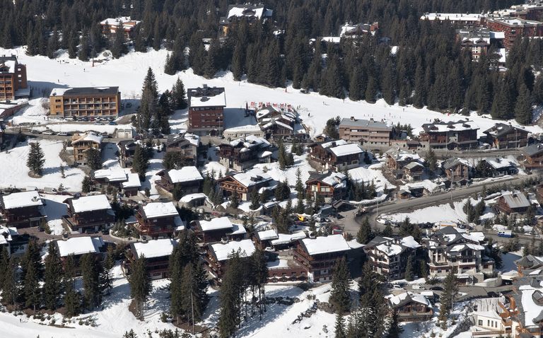 Station de sports d'hiver dite Courchevel 1850