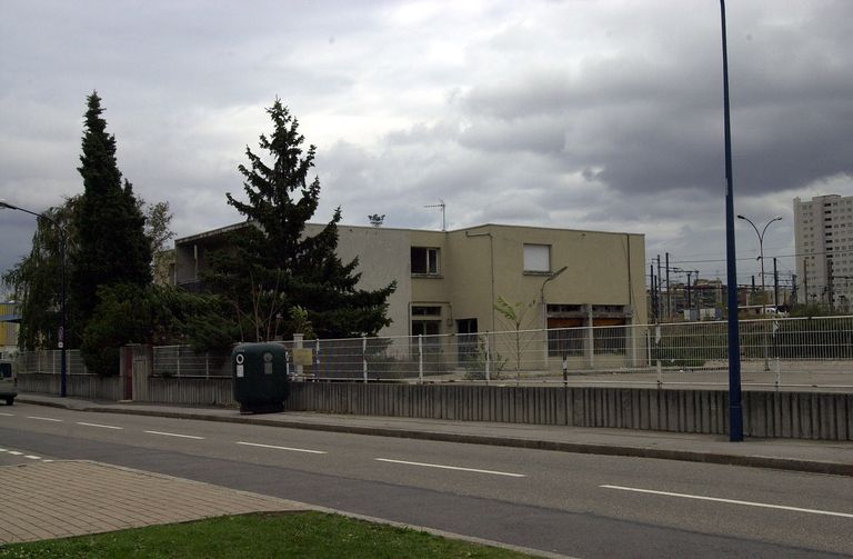 Garage de réparation automobile