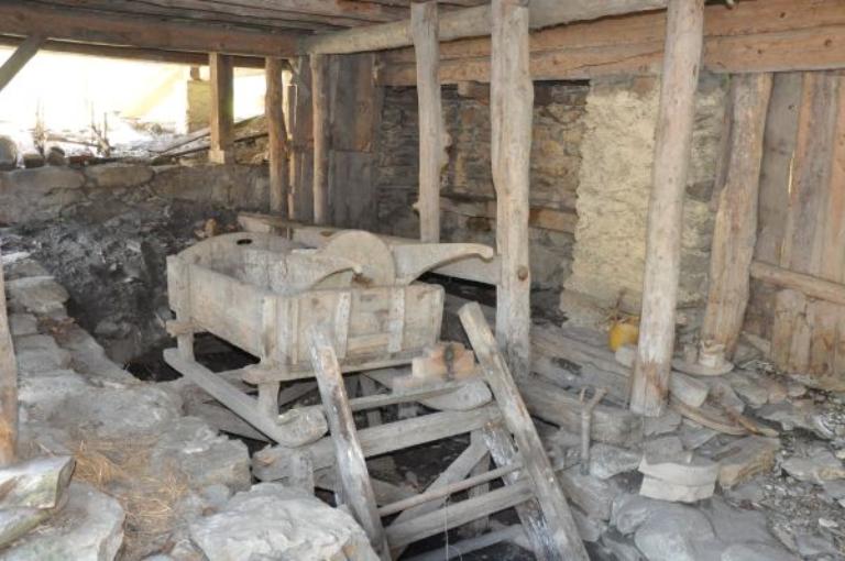 Moulin à farine et scierie Nantermoz dit moulin de la Cayère actuellement sans affectation