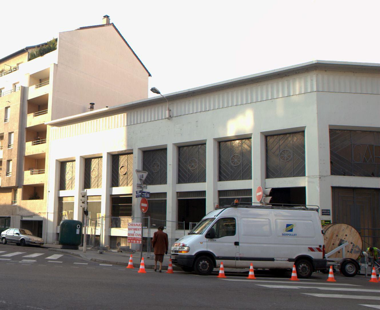 Garage de réparation automobile