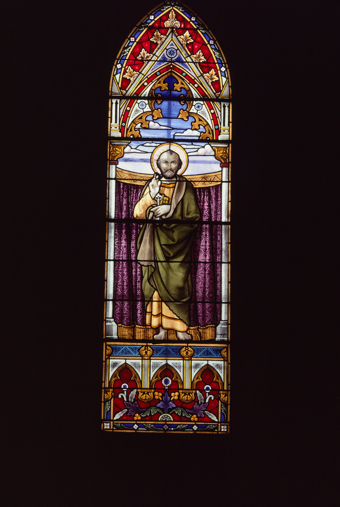Verrière : saint Pierre (baie 12), verrière figurée