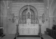 Ensemble du maître-autel, gradin, tabernacle architecturé à dais d'exposition