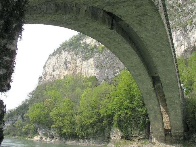 Pont routier de La Balme