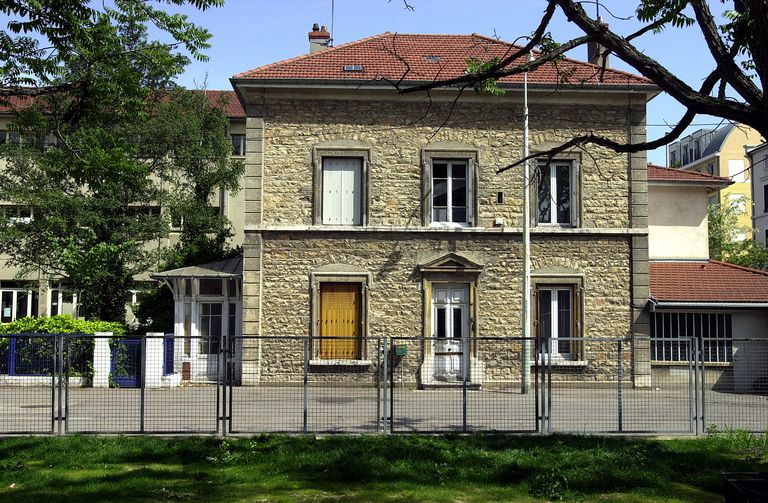 Groupe scolaire Nové-Josserand