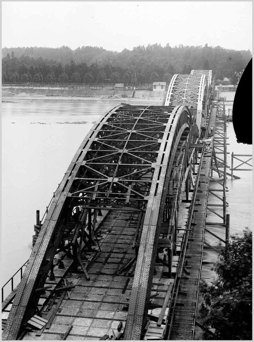 Pont routier de la Boucle, puis pont routier Winston-Churchill (détruit)