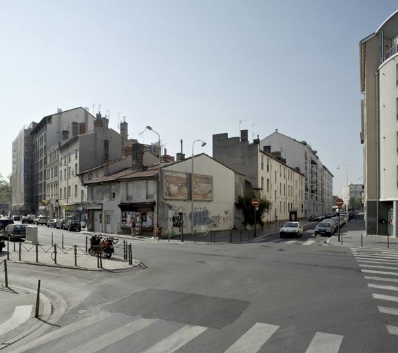 Rue Tourville