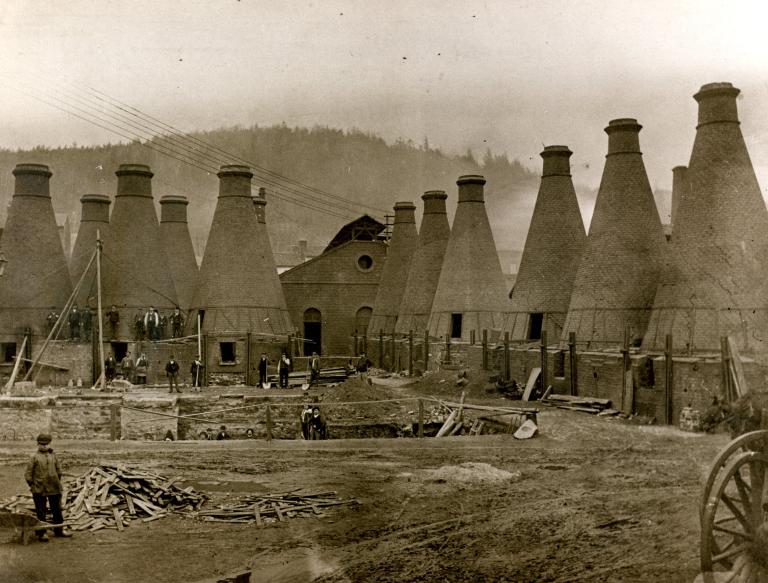 anciennes aciéries Verdié puis aciéries Aciéries Aubert et Duval dite tour de trempe de Fiminy-Unieux