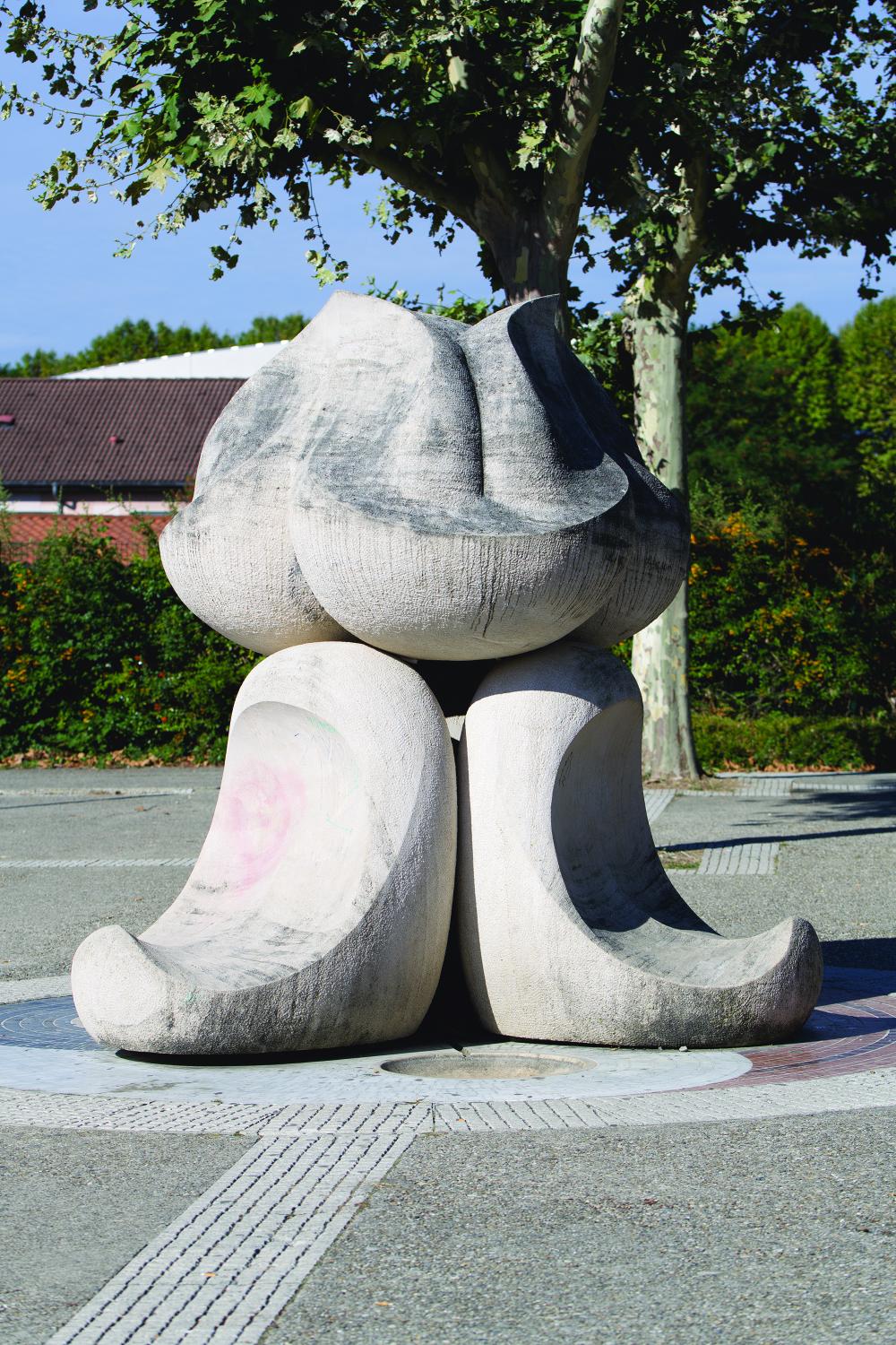 Sculpture-fontaine (ronde-bosse)