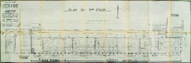 Manoir de Chènevoux, puis collège de jésuites, puis école centrale, puis lycée de garçons, actuellement lycée d'enseignement secondaire Jean-Puy