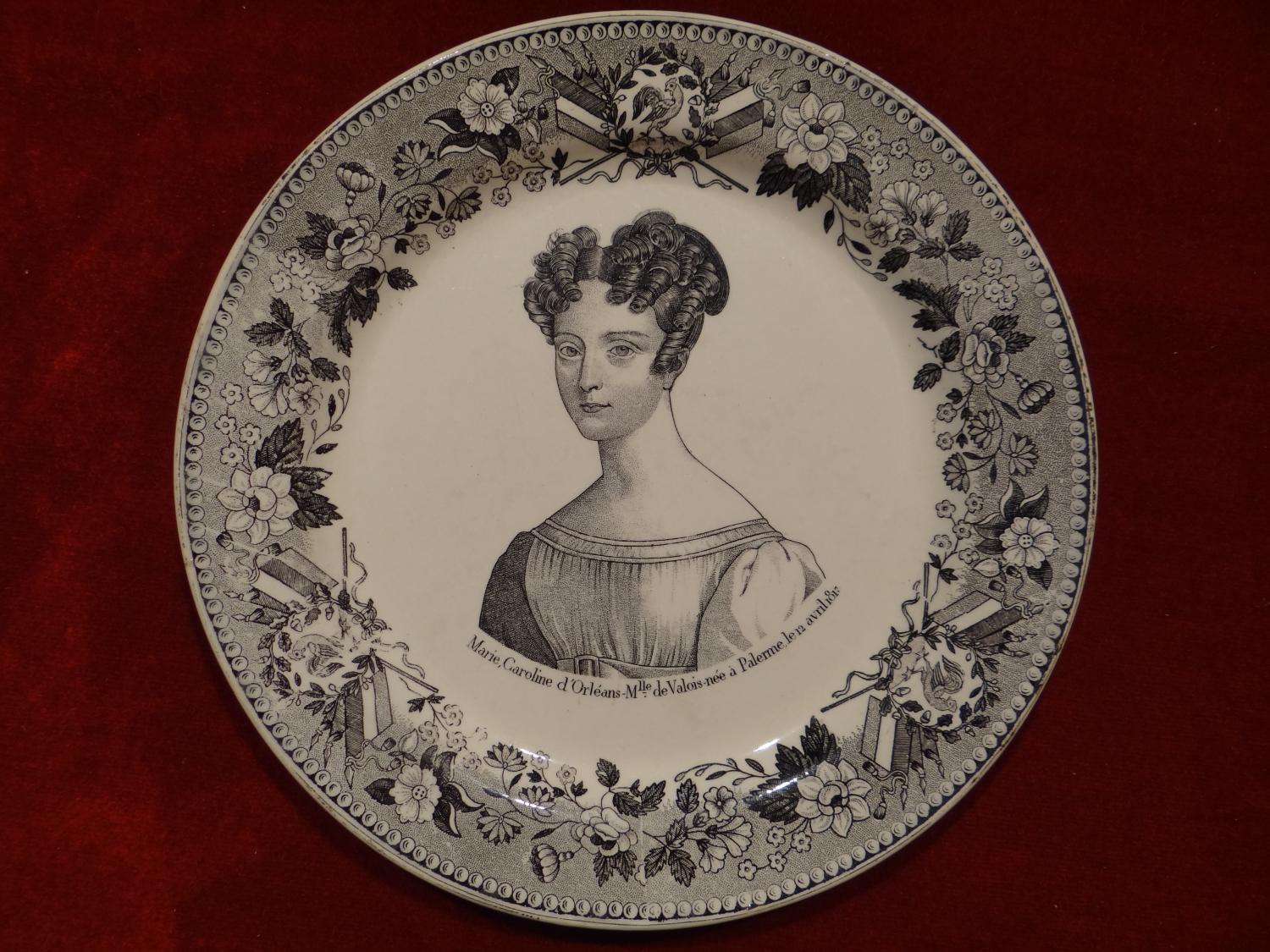 assiette : portrait de Marie d'Orléans