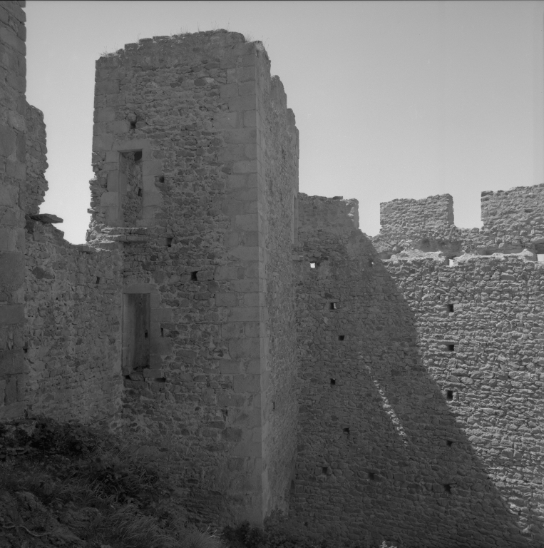 Château fort de Couzan