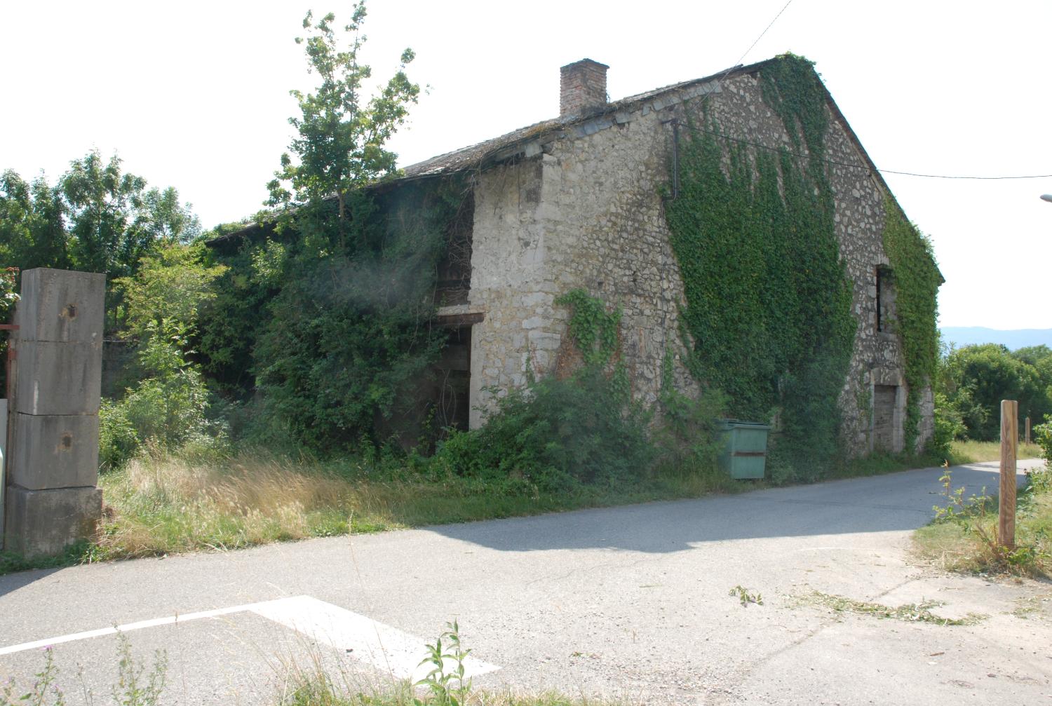 Cellier viticole (cuvage) dit sarto