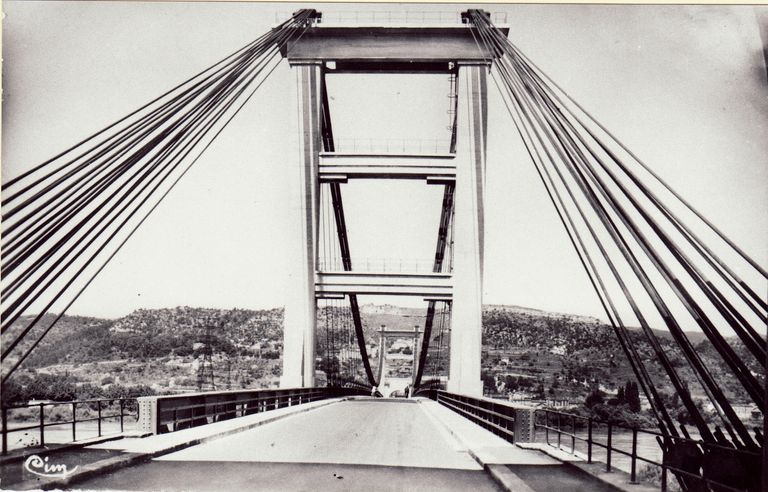 Pont routier du Teil