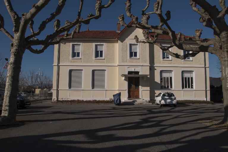 École primaire, dite école primaire de Choudy, actuellement établissement administratif du groupe scolaire de Choudy et logement