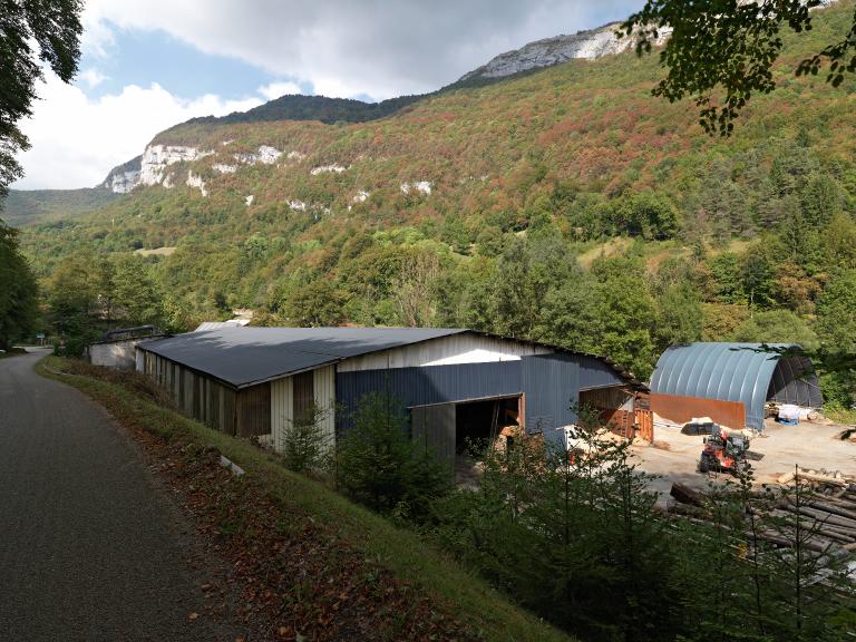 scierie puis scierie, moulin, battoir à chanvre, actuellement scierie et micro-centrale hydroélectrique