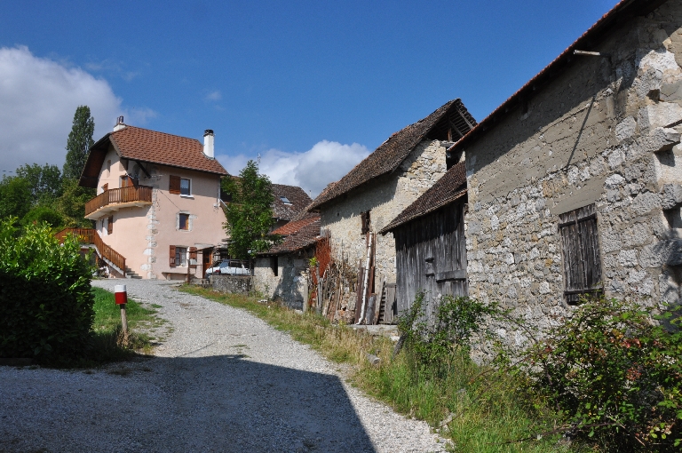 Moulins à farine Thevenon actuellement logement et remise