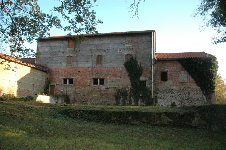 Ferme, moulin puis minoterie Moutot et scierie Gatier