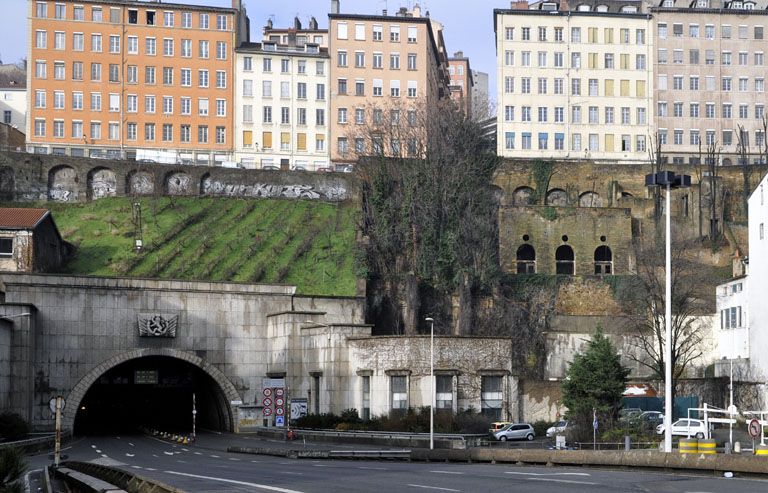 Local propreté du tunnel de la Croix-Rousse