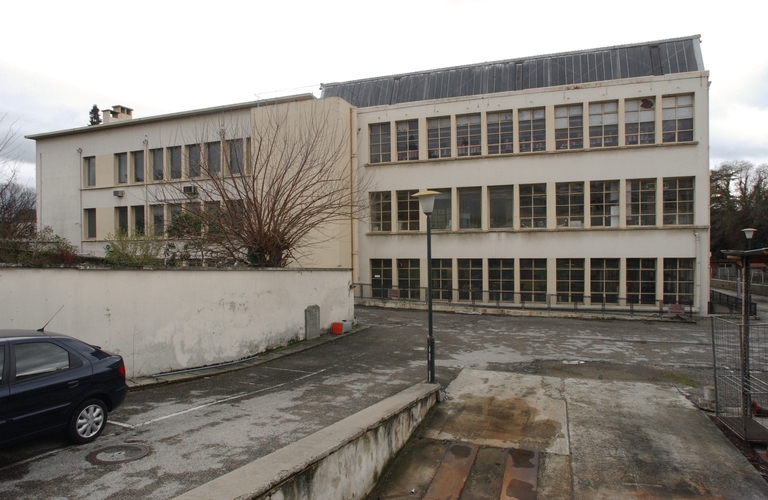 Usine de chaussures dite Chaussures Charles Jourdan France