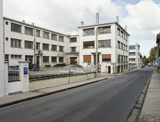 Ensemble des usines de jouets GéGé puis entrepôt pour services techniques  de la ville et salles d'associations actuellement logements (site  reconverti) - Inventaire Général du Patrimoine Culturel