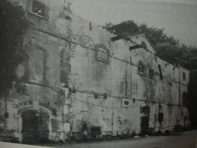 Brasserie Windeck propriété E.H. Dyant actuellement immeubles d'habitation et hammam.