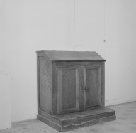 Ensemble de 2 prie-Dieu à armoire et à pupitre