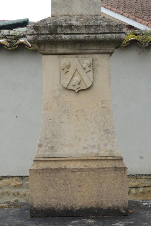 Monument sépulcral de la famille de Bonrepos