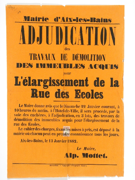 Rue Davat, anciennement rue du Conchat, puis des Moulins, puis rue des Ecoles