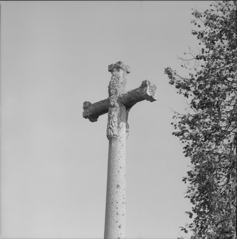 Croix de chemin (n°1)