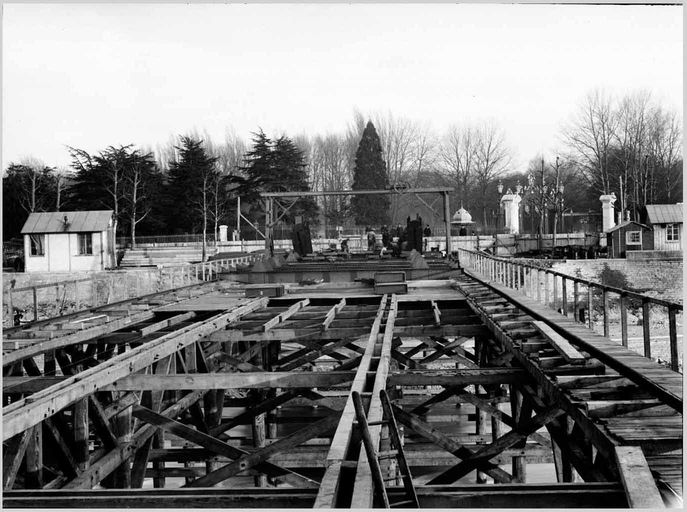 Pont routier de la Boucle, puis pont routier Winston-Churchill (détruit)